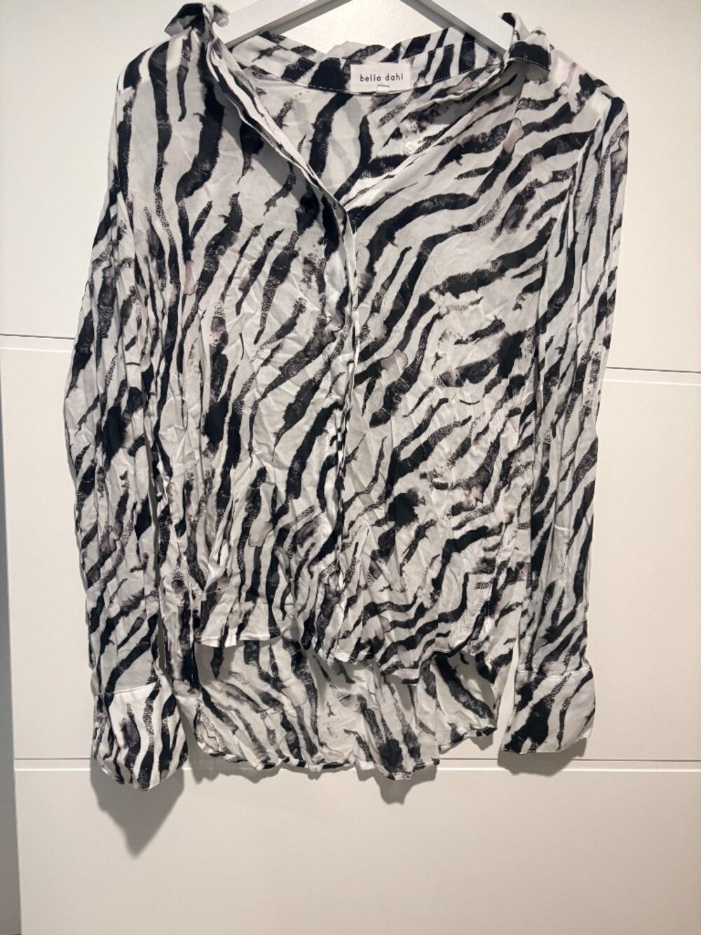 Bella Dahl black and white zebra  print long sleeve button down